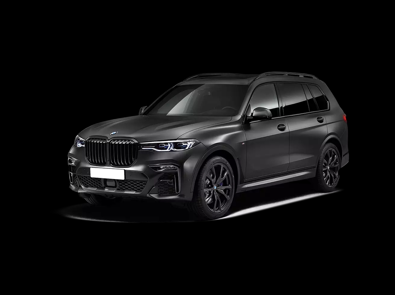 BMW X7 50i Front